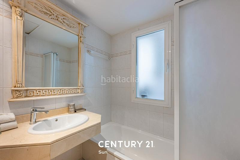 Foto 1abddab5-5bc5-4333-8b8e-f9044218d802. Appartamento in avenida de julio iglesias 3 in Puerto Banús Marbella