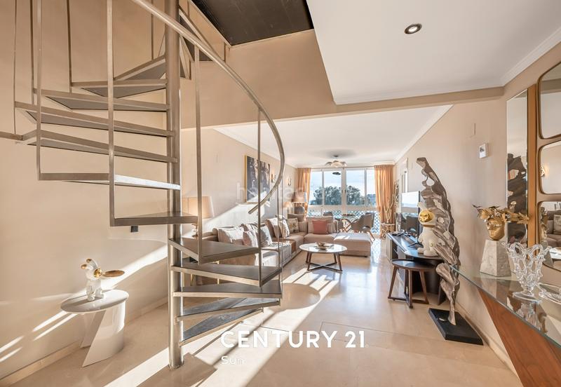 Foto 390cf7d0-d05c-4c87-bac2-b28638c4c455. Appartamento in avenida de julio iglesias 3 in Puerto Banús Marbella