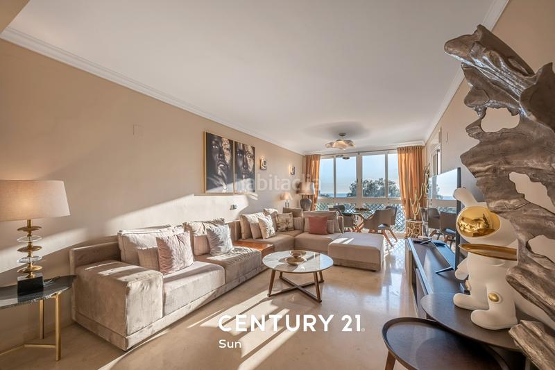 Foto f600f1ec-5cc4-4d9d-9598-c62976d9ec61. Appartamento in avenida de julio iglesias 3 in Puerto Banús Marbella