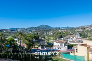 Appartement  Avenida calderón de la barca. Apartamento en venta en los naranjos golf, nueva andallucia!