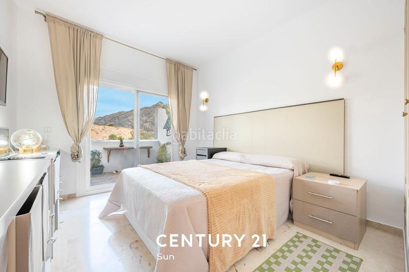 Foto 9c49ceb4-ce16-4c98-9460-2a4bf33cff6d. Apartment with fireplace pool in Aloha Marbella