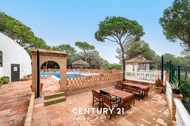 Foto f2651d31-bec5-48cc-84a3-72ff7b755b91. Apartment with fireplace pool in Aloha Marbella