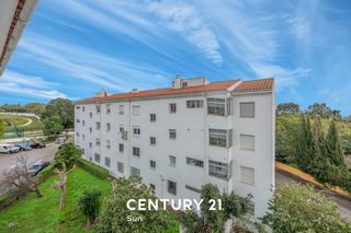 Affitto Appartamento in N/a. Alquiler de piso en urb las joyas - la concha-resina golf, estep