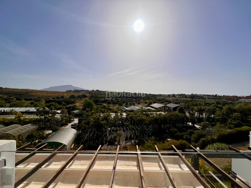 Foto 438b0c8e-2e89-4c22-8200-71ff6d60a682. Apartament amb aparcament piscina a Bel - Air Estepona