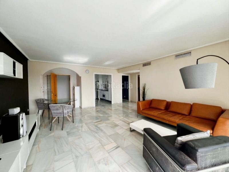 Foto 5d565f93-c4e8-48da-9118-2835b3cd1f15. Apartament amb aparcament piscina a Bel - Air Estepona