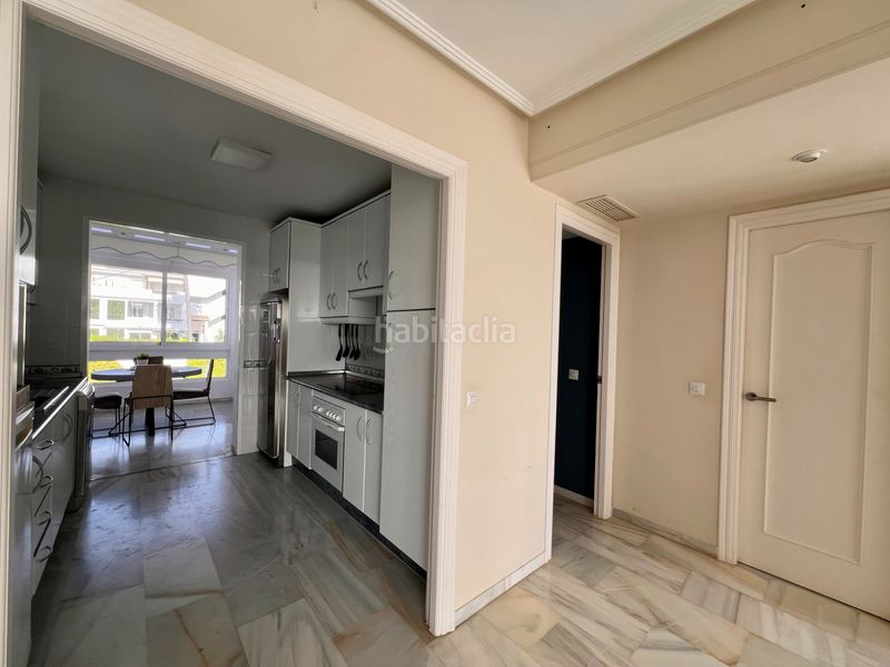 Foto c4043b9d-063c-4102-bc08-a8984ede0735. Apartament amb aparcament piscina a Bel - Air Estepona