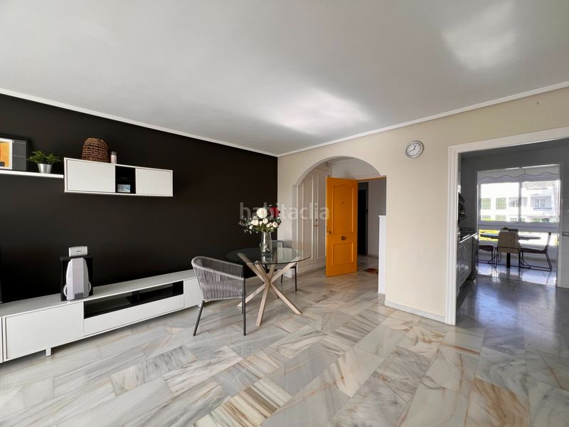 Foto e3cfc944-61bc-455d-9483-cb5953960e63. Apartament amb aparcament piscina a Bel - Air Estepona