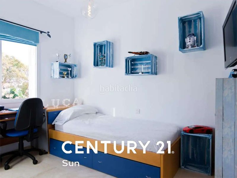 Foto 45d248c6-80ed-41cd-b71d-d683588b36f1. Casa adossada amb aparcament piscina a San Pedro de Alcántara Pueblo Marbella
