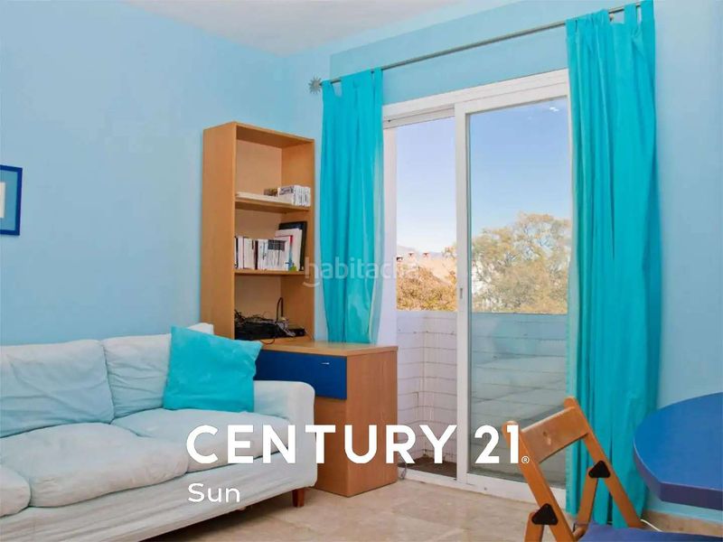 Foto c91bb812-d1d3-4e48-9780-9c80ac708944. Casa adossada amb aparcament piscina a San Pedro de Alcántara Pueblo Marbella
