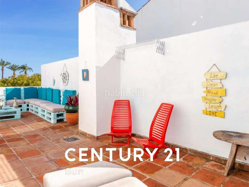 Foto d823a27d-d89e-4f23-b338-4fb2a2295dac. Casa adossada amb aparcament piscina a San Pedro de Alcántara Pueblo Marbella