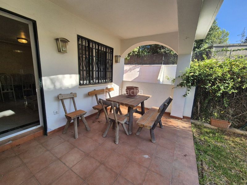 Foto eed6061d-afdf-4019-ab66-f3a746519fe1. Pis a calle teba 4 a La Carolina - Guadalpín Marbella