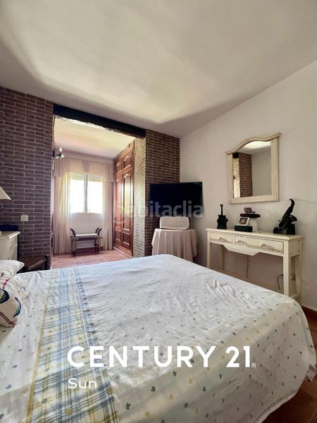 Foto 7d5a307d-3f58-4991-ad79-6324be313251. Casa pareada en avenida de bel-air 15 chalet adosado bel-air en Estepona