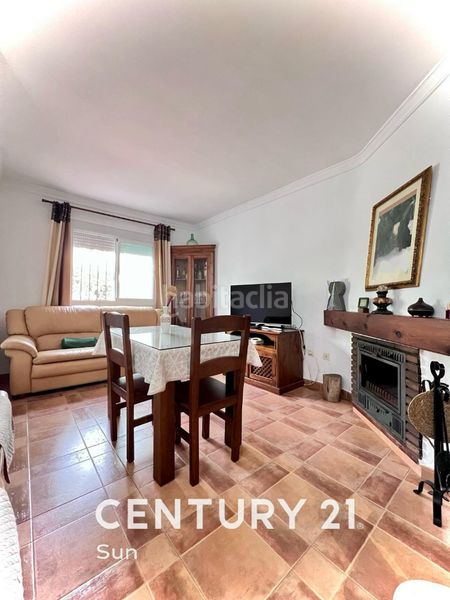 Foto 86bac476-6312-40d5-ad9e-899805e739e8. Casa pareada en avenida de bel-air 15 chalet adosado bel-air en Estepona