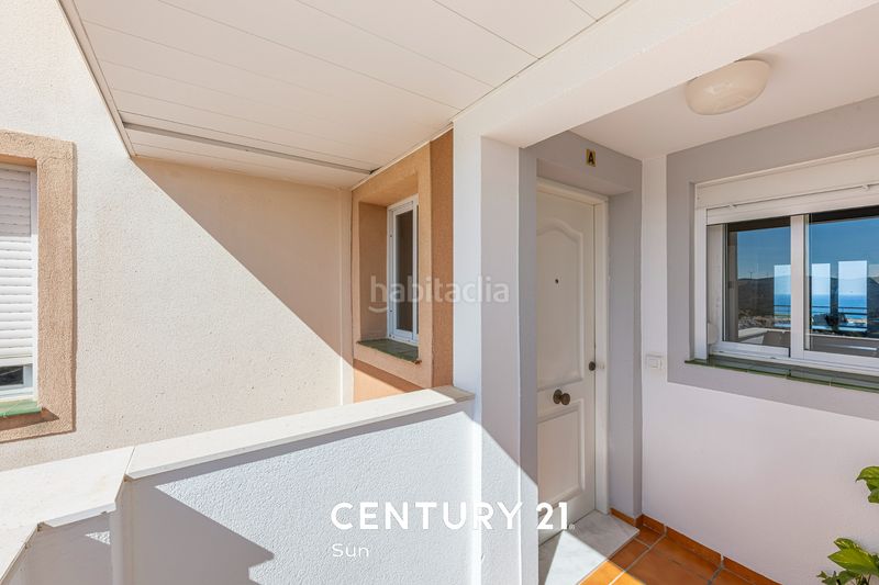 Foto 84c8ed34-18ec-4884-bdc7-1b7ebdf980a1. Apartament amb aparcament piscina a Doña Julia Golf Casares