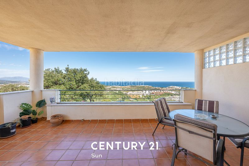 Foto bfced892-bf19-437a-8637-5a431d258d8d. Apartament amb aparcament piscina a Doña Julia Golf Casares
