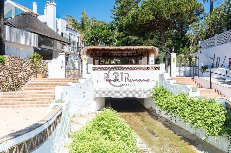 Foto 0aa7e591-cbd3-4784-b2f1-fa302bc1d24d. Apartament amb calefacció aparcament piscina a lomas de Marbella club Marbella