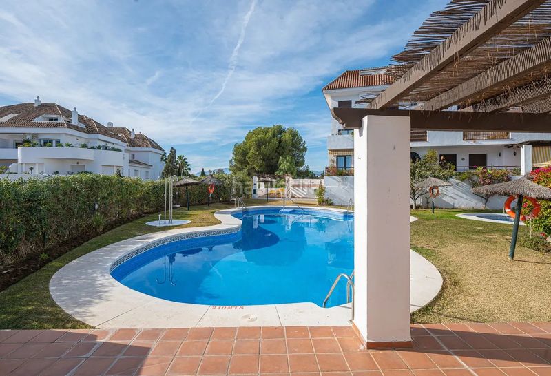 Foto 1c456f5d-0d59-45b7-a91b-40927f77cd50. Apartament amb calefacció aparcament piscina a lomas de Marbella club Marbella