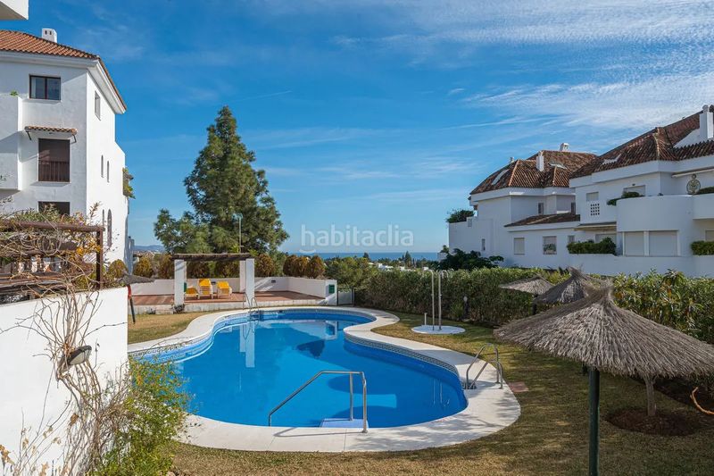 Foto 86c6e72a-48c5-4cb9-a984-43d02d7d52d9. Apartament amb calefacció aparcament piscina a lomas de Marbella club Marbella