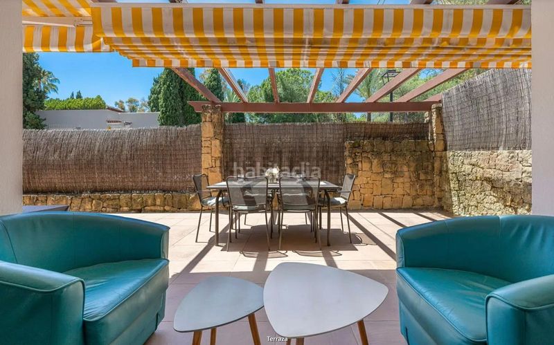 Foto f92aa16b-0fc6-43a1-b8ae-f231e2da7bc3. Apartament amb calefacció aparcament piscina a lomas de Marbella club Marbella