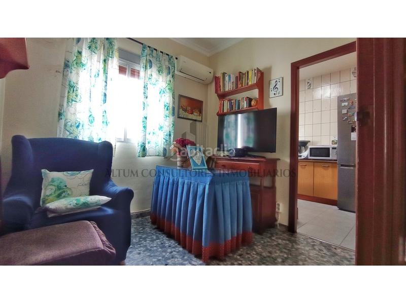 Foto b5b93196-0c81-4b02-980d-360abf8fb8dd. Casa  en Centro de alcala de guadaira. dos viviendas en una. gran patio. 7 habitaciones.especial inversión o como gran vivienda fam en Alcalá de Guadaira