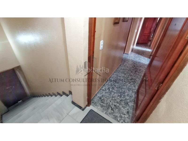 Foto e8e5e996-8574-4424-a593-8ab2adfb0753. Casa  en Centro de alcala de guadaira. dos viviendas en una. gran patio. 7 habitaciones.especial inversión o como gran vivienda fam en Alcalá de Guadaira