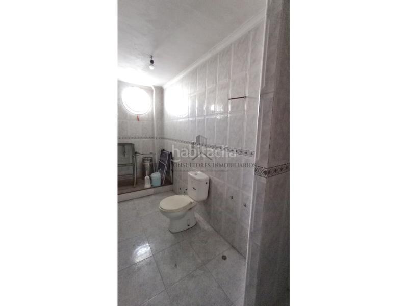 Foto f02b176d-ad03-412a-99e0-93333f8e6092. Casa  en Centro de alcala de guadaira. dos viviendas en una. gran patio. 7 habitaciones.especial inversión o como gran vivienda fam en Alcalá de Guadaira