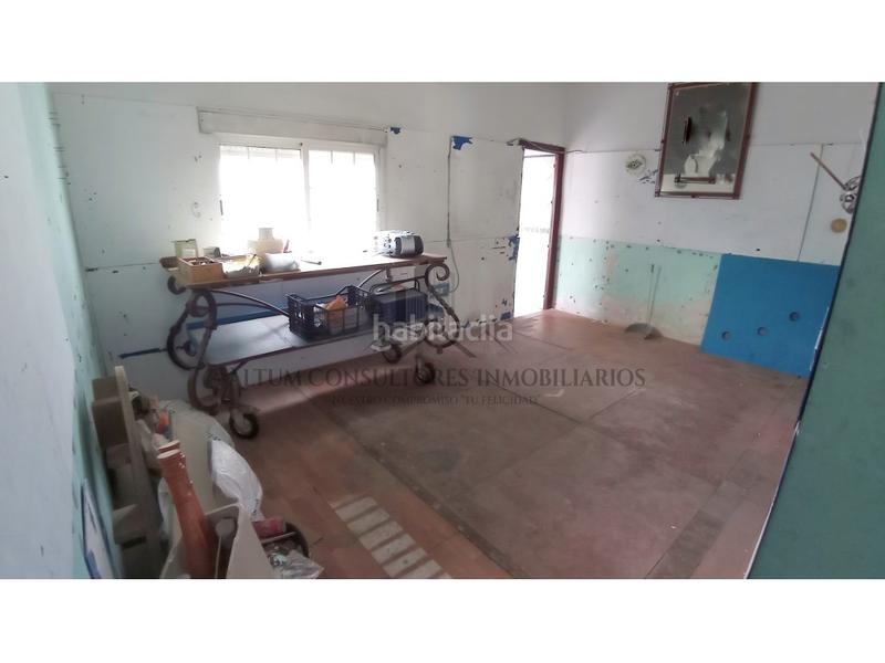 Foto f34f1b36-77c9-49e7-96da-f988d5937464. Casa  en Centro de alcala de guadaira. dos viviendas en una. gran patio. 7 habitaciones.especial inversión o como gran vivienda fam en Alcalá de Guadaira