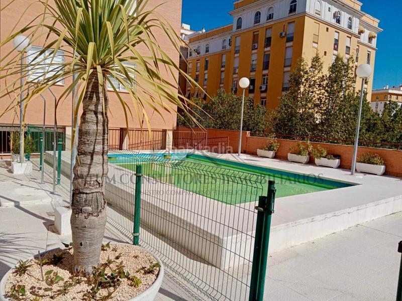 Foto d01b4661-15c0-40e3-a834-bc2dfd3083c4. Appartamento con parcheggio in Urbadiez - Entrepuentes Sevilla