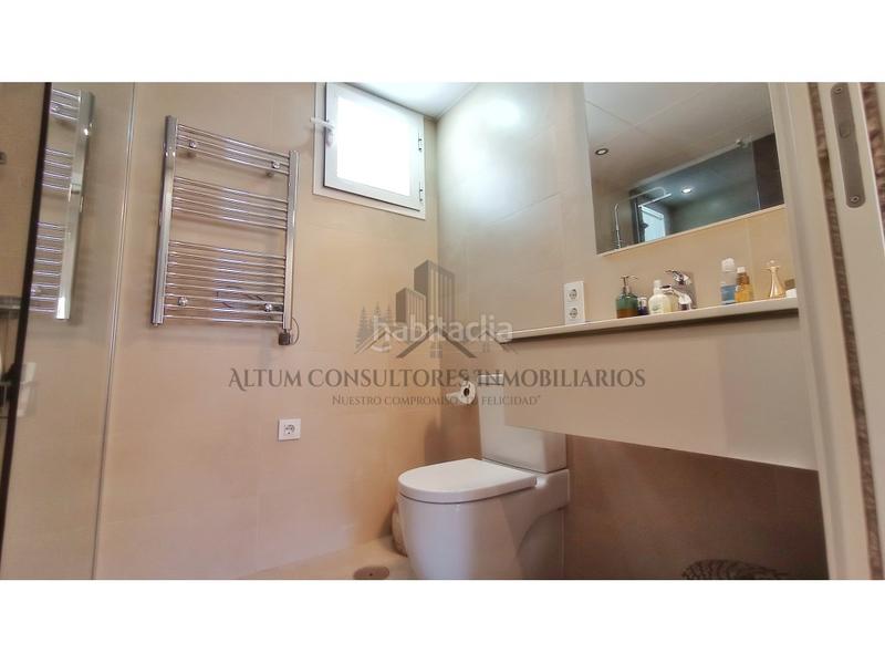 Foto d586898c-6b05-4f02-9b56-ad3ae7c21cd9. Appartamento con parcheggio in Urbadiez - Entrepuentes Sevilla