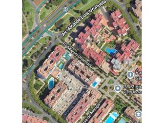 Appartement  N/a. Piso para entrar a vivir en la mejor zona de sevilla este