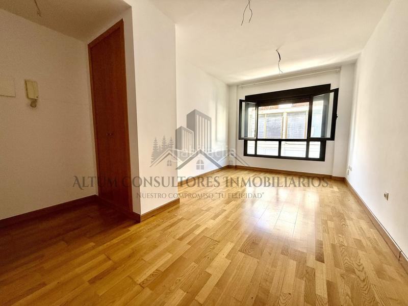 Foto 876c14f6-2278-4da2-b8f4-b94db8538d17. Affitto appartamento in Los Remedios Sevilla