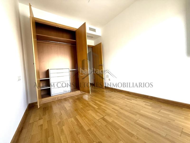 Foto a70a71c9-85e7-4b10-83f9-5142f3383b28. Lloguer pis a Los Remedios Sevilla