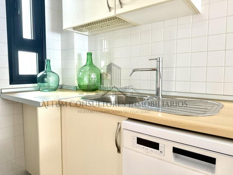 Foto 2536e007-ca7f-48a1-afc3-6cb63d659bc5. Miete etagenwohnung in Los Remedios Sevilla