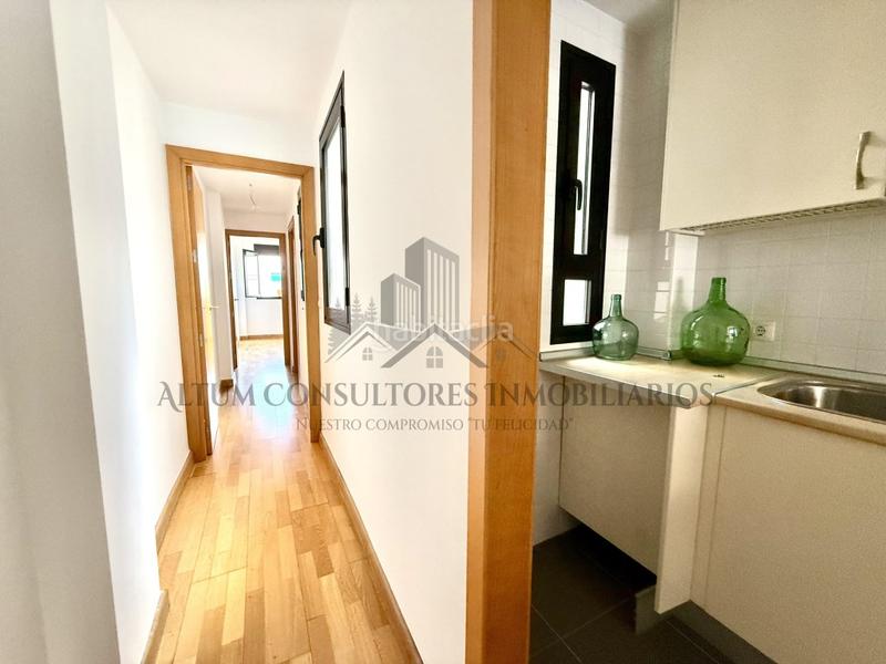 Foto b2d7bb52-a372-4be4-9c96-f8a0bd112fad. Miete etagenwohnung in Los Remedios Sevilla