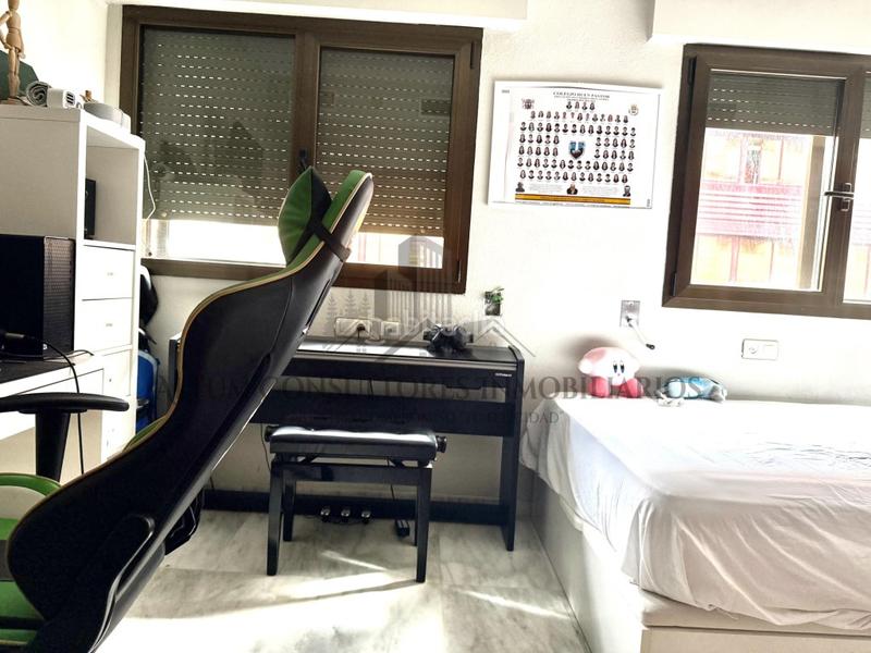 Foto 163f244f-7421-4c1d-90b9-1f5a9572173c. Pis a La Buhaira Sevilla