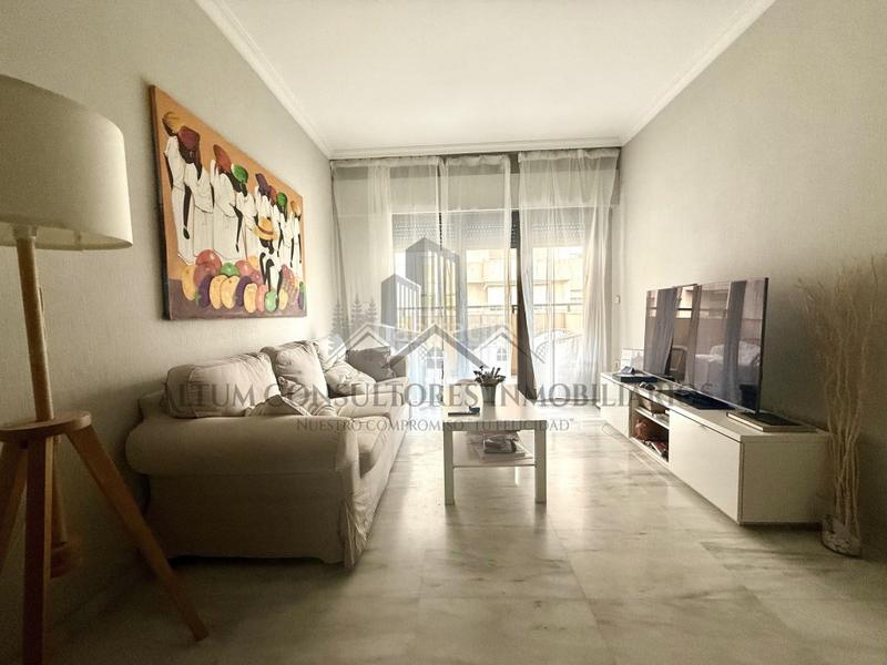 Foto 7cbe71e4-cf84-4a7a-97cf-dcf56e31adc0. Pis a La Buhaira Sevilla