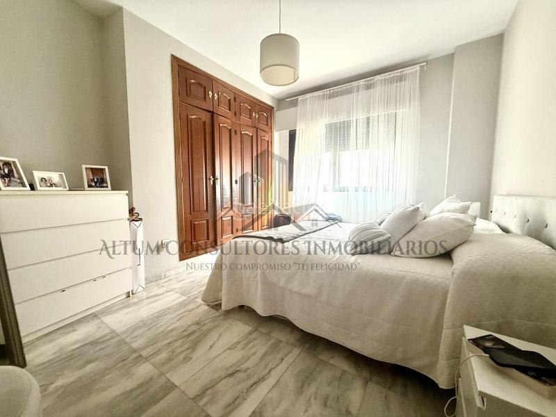 Foto cfaeabd1-04be-49da-8604-b5762941b5ef. Pis a La Buhaira Sevilla