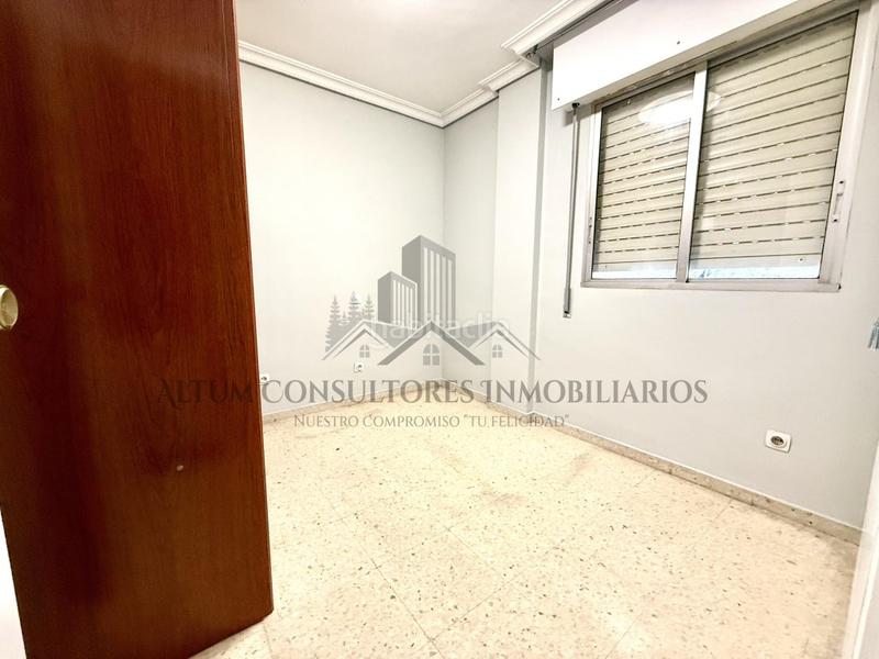 Foto 1e0db395-b1c8-44c3-a021-7e256001f17d. Location appartement dans La Calzada - La Florida Sevilla