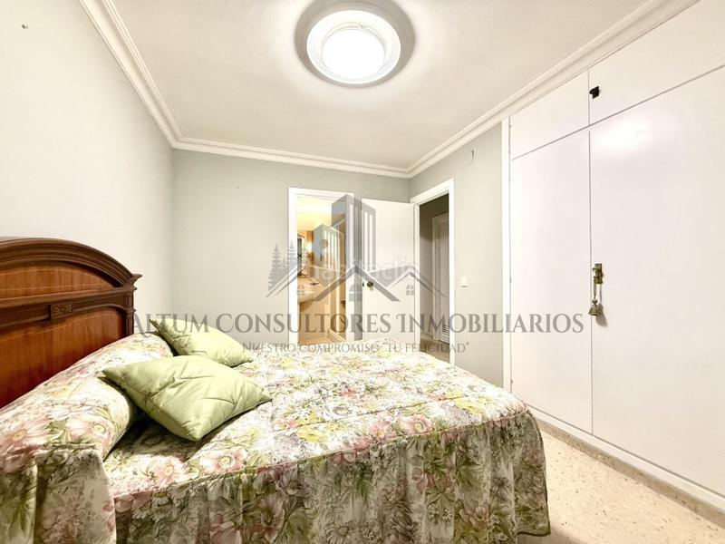 Foto 53e594f8-e10b-4a4c-b556-a39e1c94dc1d. Rent flat in La Calzada - La Florida Sevilla