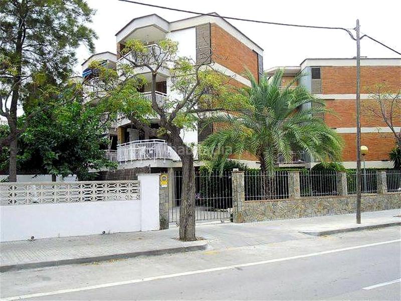 Foto f909f3d9-44ad-4a5f-bd43-ca025e4cec59. Location appartement avec chauffage parking dans Lluminetes Castelldefels