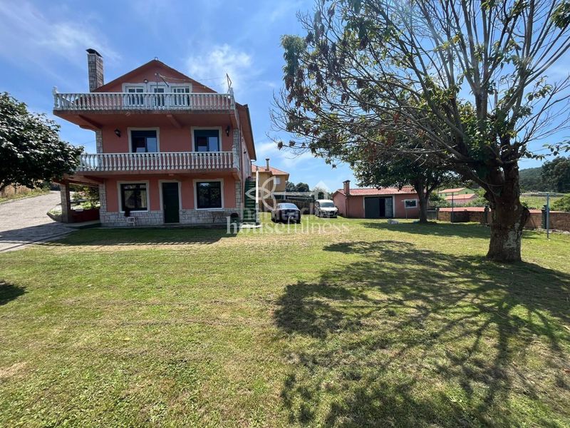 Foto 6f9f0ba6-a8ea-4011-a7be-a04d4d9d99a5. Chalet en Valdoviño