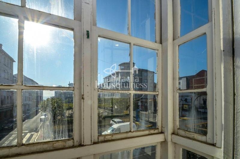 Foto 13c011fe-416d-45b5-86e9-3519b94d93d5. Edificio in O Feal - Xubia Narón