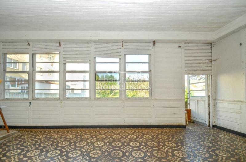 Foto 5056c48c-8fd0-466d-b661-9367d1ca7a19. Edificio in O Feal - Xubia Narón