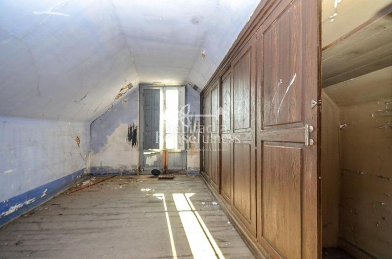 Foto b749dc10-ebbd-43ac-b127-e0a34b11512d. Edifici a O Feal - Xubia Narón