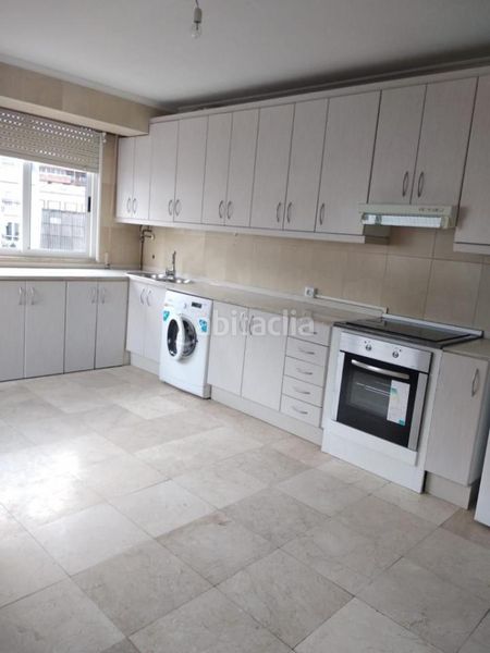 Foto 2e9363ab-ce32-4897-b76e-75a98a5995bc. Flat with heating parking in Fajardo Ferrol
