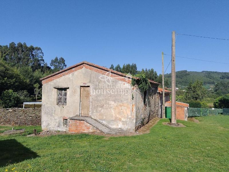 Foto 579a8ed7-6a23-4f4b-87ee-f590f08c724a. Bauernhof mit parking in Área Rural Ferrol