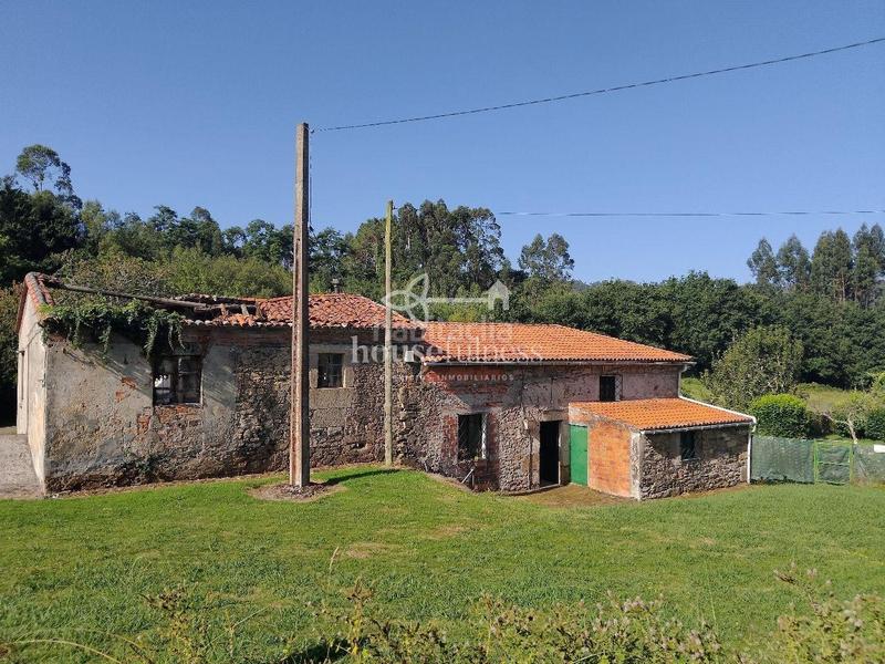 Foto adce84e7-41fe-4448-8019-2629249b6a17. Bauernhof mit parking in Área Rural Ferrol