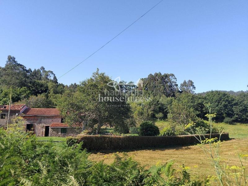 Foto fa0bd089-8a20-4b16-8ff7-c8645405da8b. Masia amb aparcament a Área Rural Ferrol