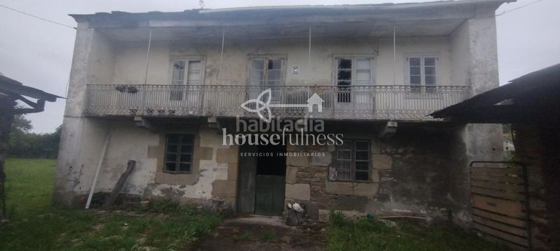 Foto 25c19e04-f664-495b-b993-80377791870b. House with parking in Ortigueira