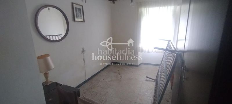 Foto afe24aba-c156-4bd7-9966-d62d3c26d16a. House with parking in Ortigueira